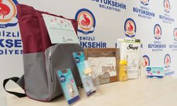 Bebek bezi de çantası da Büyükşehir’den