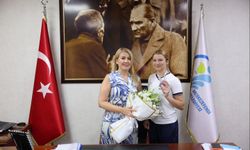 Başkan Şeniz Doğan, Türkiye Şampiyonu Nefise Kaymakçı'yı Ağırladı