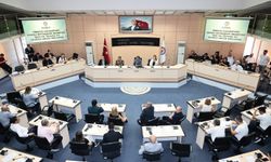Denizli Büyükşehir Meclisi'nden tarihi kararlar: Öğrencilere giysi, KPSS adaylarına harç desteği