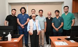 PAÜ Hastanelerinde 82 Yaşındaki Hastaya Başarılı Ameliyat Gerçekleştirildi