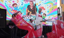 Denizli Büyükşehir’le Cumhuriyet coşkusu okullara taştı