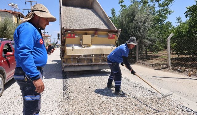Denizli Büyükşehir’den 19 ilçede dev yol seferberliği