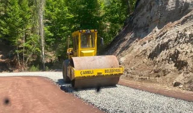Çameli’de Ericek Mahallesi’nde asfalt çalışmaları başladı