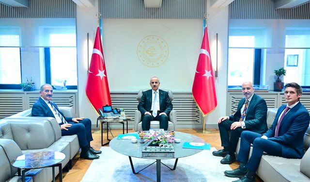 Yaş meyve sebze ve meyve sebze mamulleri sektörlerinin lojistik sorunlarına bakan neşter attı