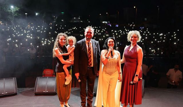 Ayşe Dinçer, Çivril’de festival coşkusunu zirveye taşıdı