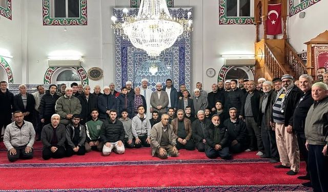 Denizli Çivril’de Sabah Namazı Buluşmasında Aile Vurgusu