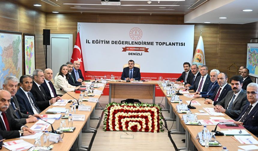 Bakan Yusuf Tekin Denizli’de eğitim karnesini açıkladı: Yatırımlar 17 milyar TL’yi buldu!