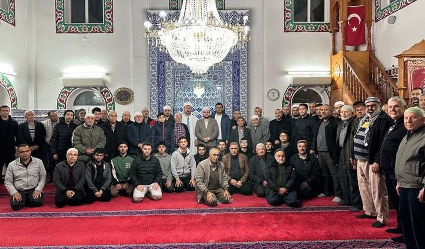 Denizli Çivril’de Sabah Namazı Buluşmasında Aile Vurgusu